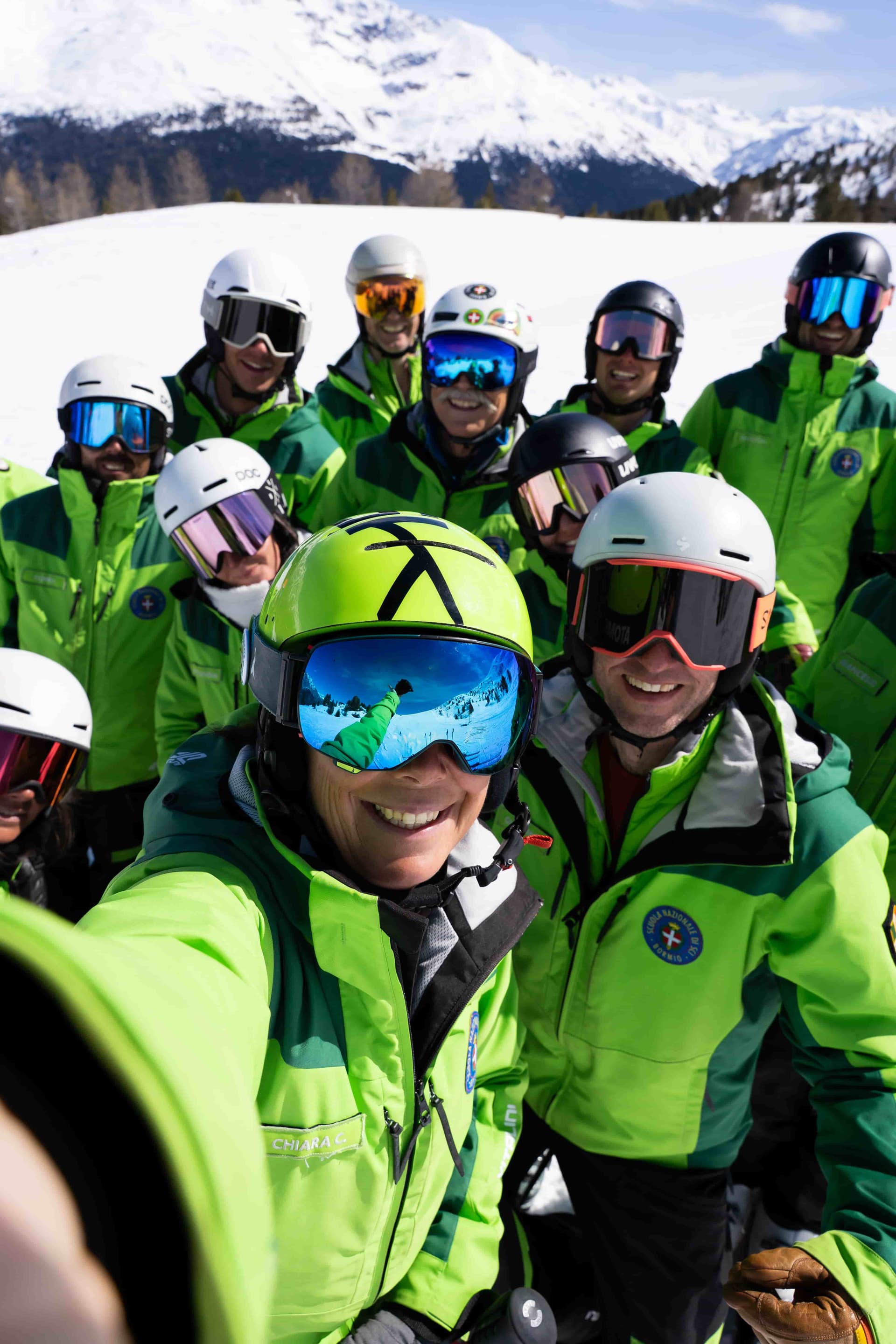 Maestri della Scuola Sci Bormio durante una lezione sulle piste